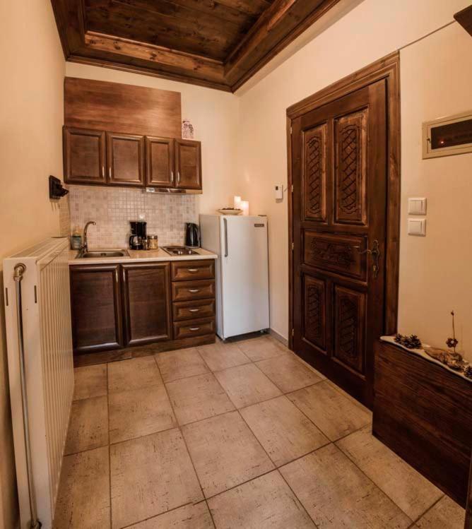 Guesthouse Theodorou Eláti Exteriér fotografie